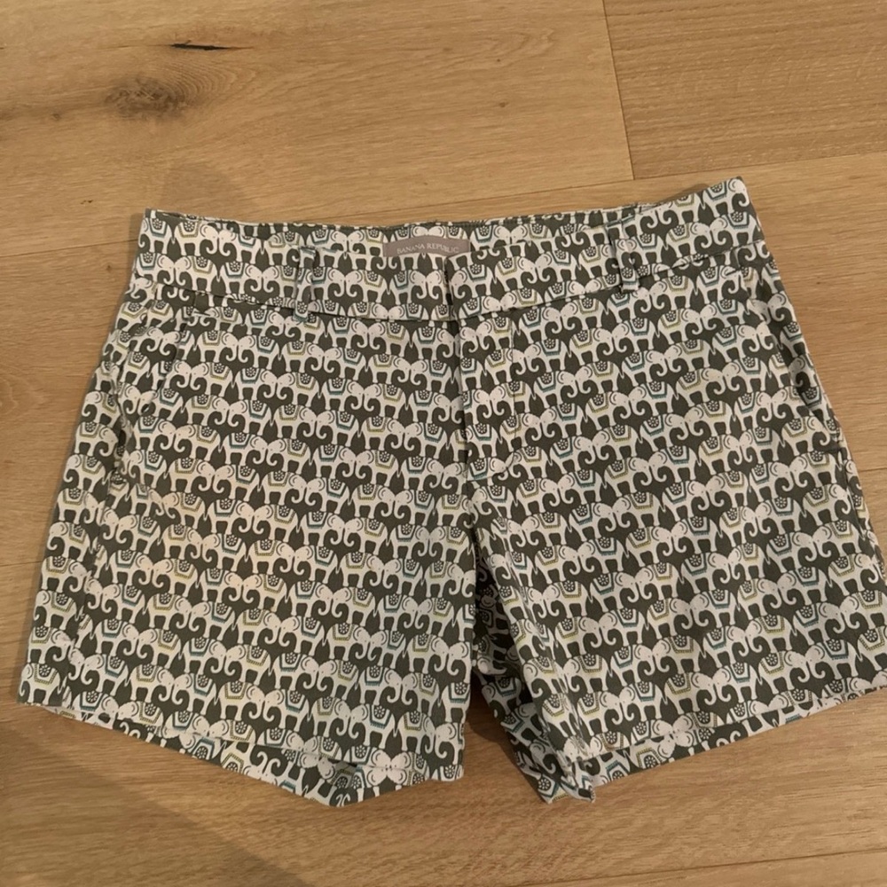 Banana Republic Green Elephant Shorts